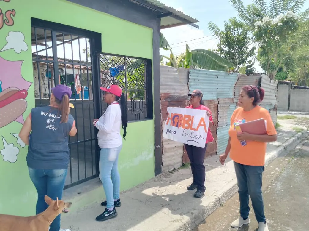 En este momento estás viendo Inamujer y Minmujer continúan despliegue nacional casa a casa con la campaña “Habla para Salvar”