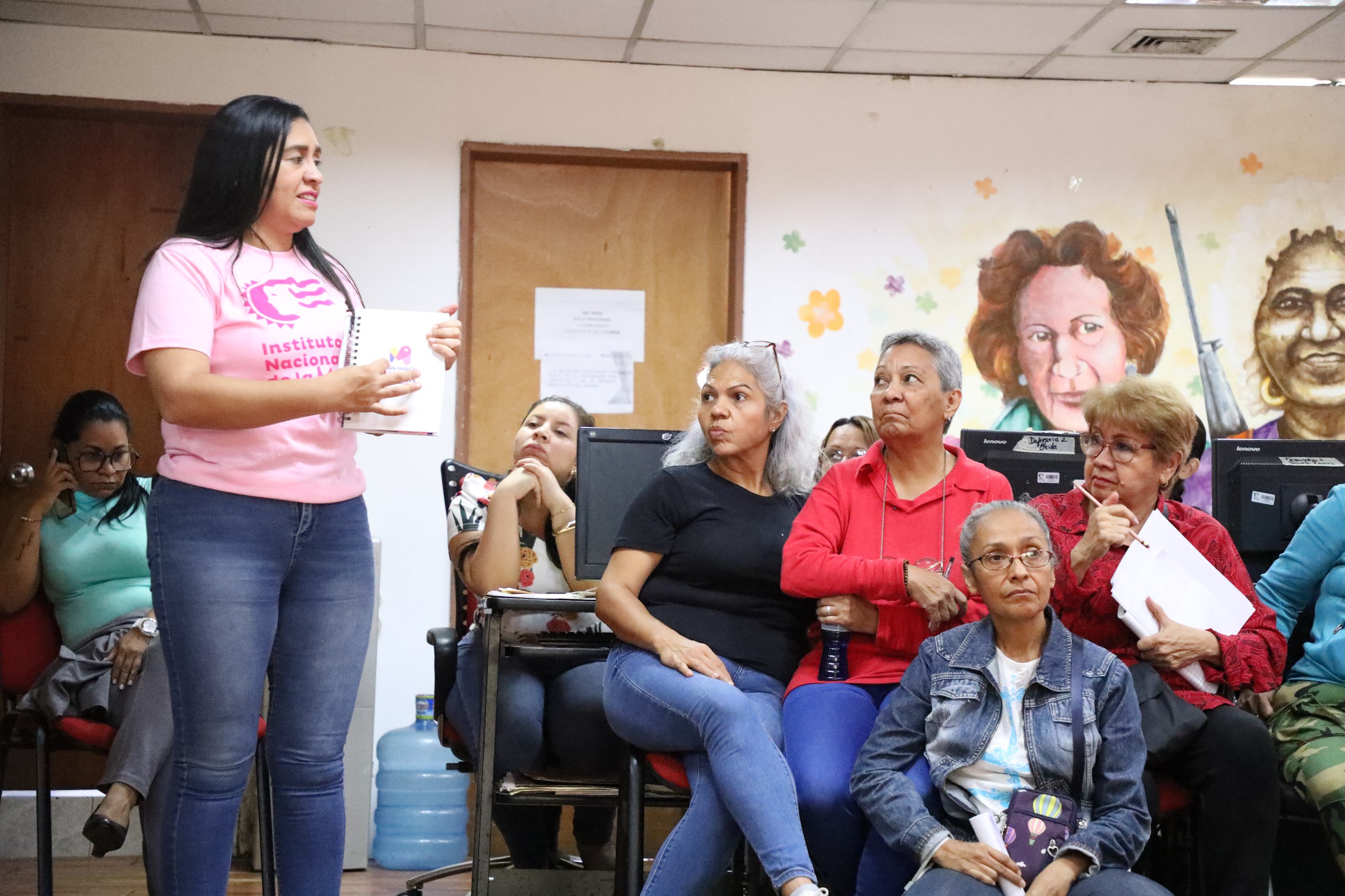 Lee más sobre el artículo Fuerza laboral del Inamujer se sumó al Congreso del Bloque Histórico